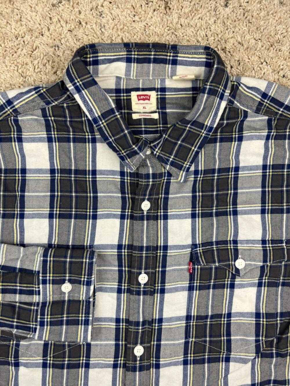 Levi's Men Long Sleeve Button Up Flannel Shirt XL Regular Blue Plaid Outdoor